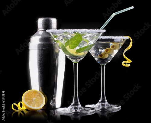 alcohol cocktail set on a black