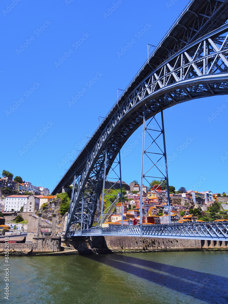 Obraz premium Bridge in Porto