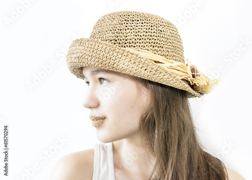 girl look in a hat
