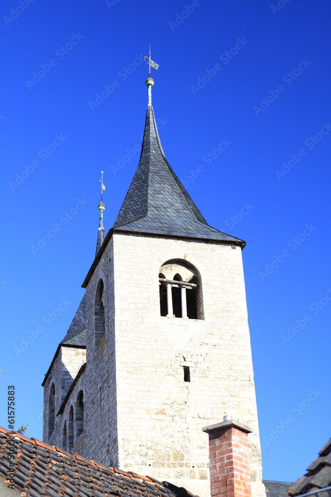 Stiftskirche Frose-Auf der Straße der Romanik in Sachsen-Anhalt