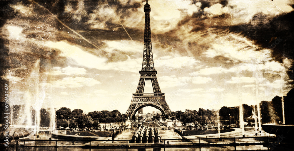 Aged vintage retro picture of Tour Eiffel in PAris - obrazy, fototapety, plakaty 