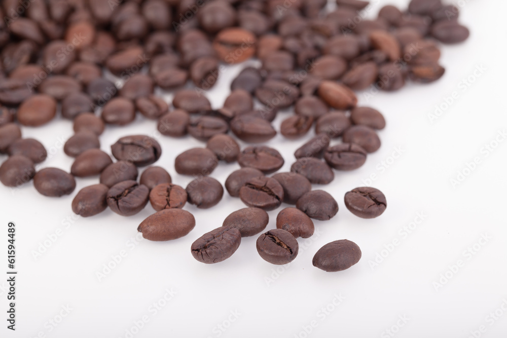 Naklejka premium Coffee Bean with white background