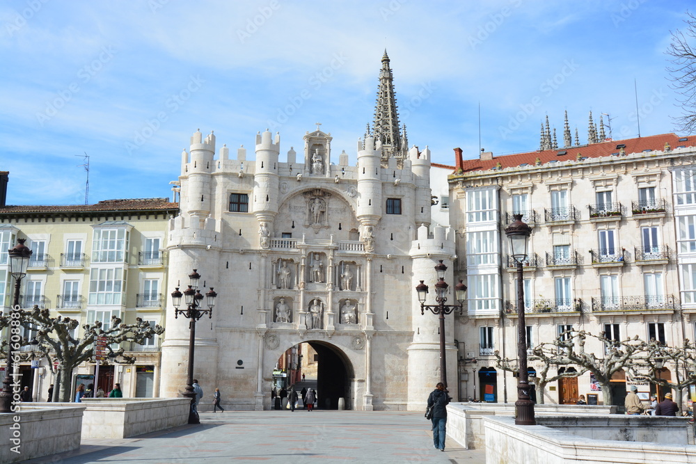 Naklejka premium Fachada Arco Santa Maria (Burgos, Camino de Santiago)