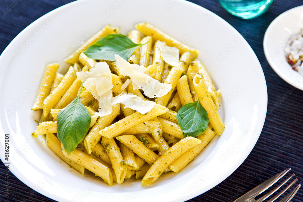 Penne with Pesto sauce