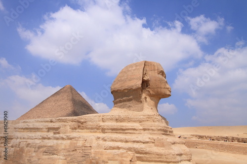 ancient Egyptian monument in Giza
