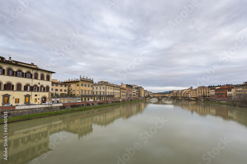 Arno - Firenze e ponte vecchio