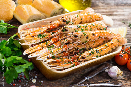 Bild auf Leinwand Grilled scampi