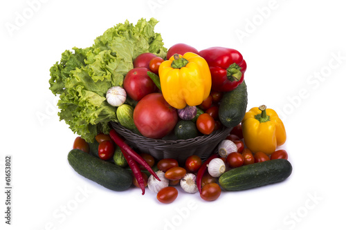Fototapeta Naklejka Na Ścianę i Meble -  Vegetables in basket