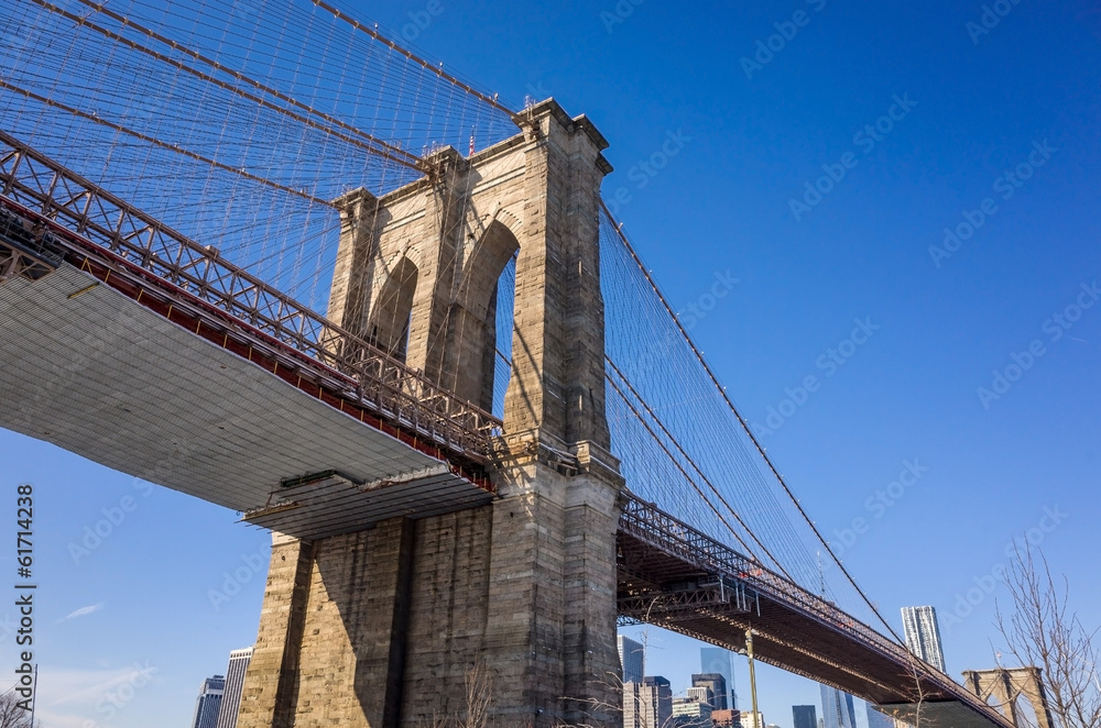 Fototapeta premium New York City Brooklyn Bridge in Manhattan