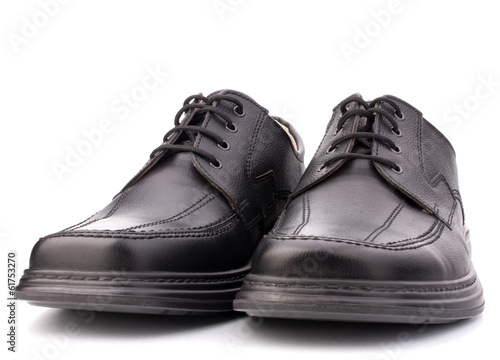 Black glossy man   s shoes with shoelaces