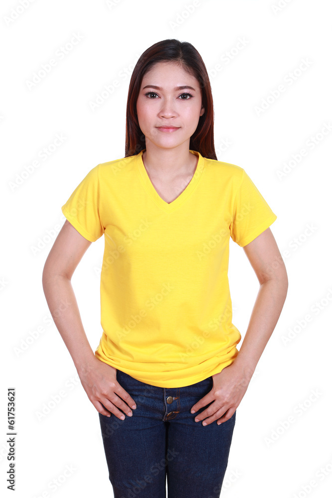 Obraz premium young beautiful female with blank t-shirt
