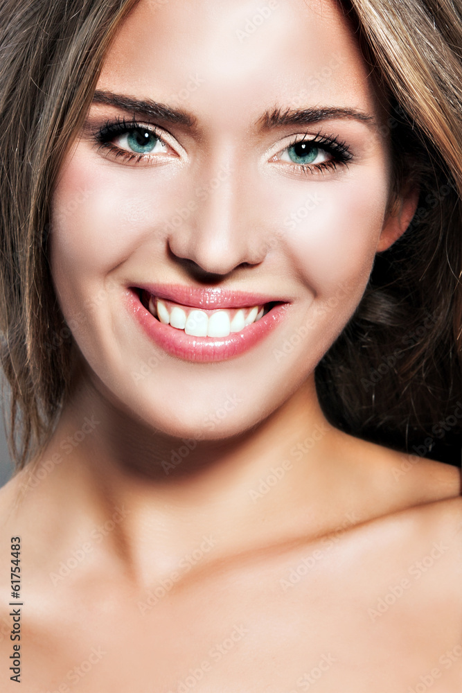 smiling smiling