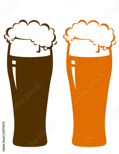 beer glasses with foam