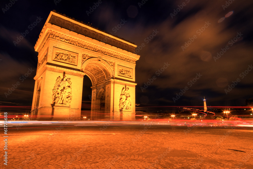 Arc de triomphe at Night, Paris