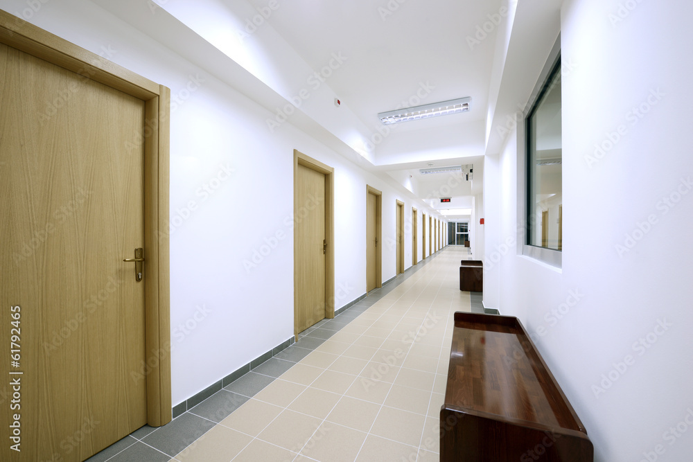 Obraz premium empty corridor modern office building