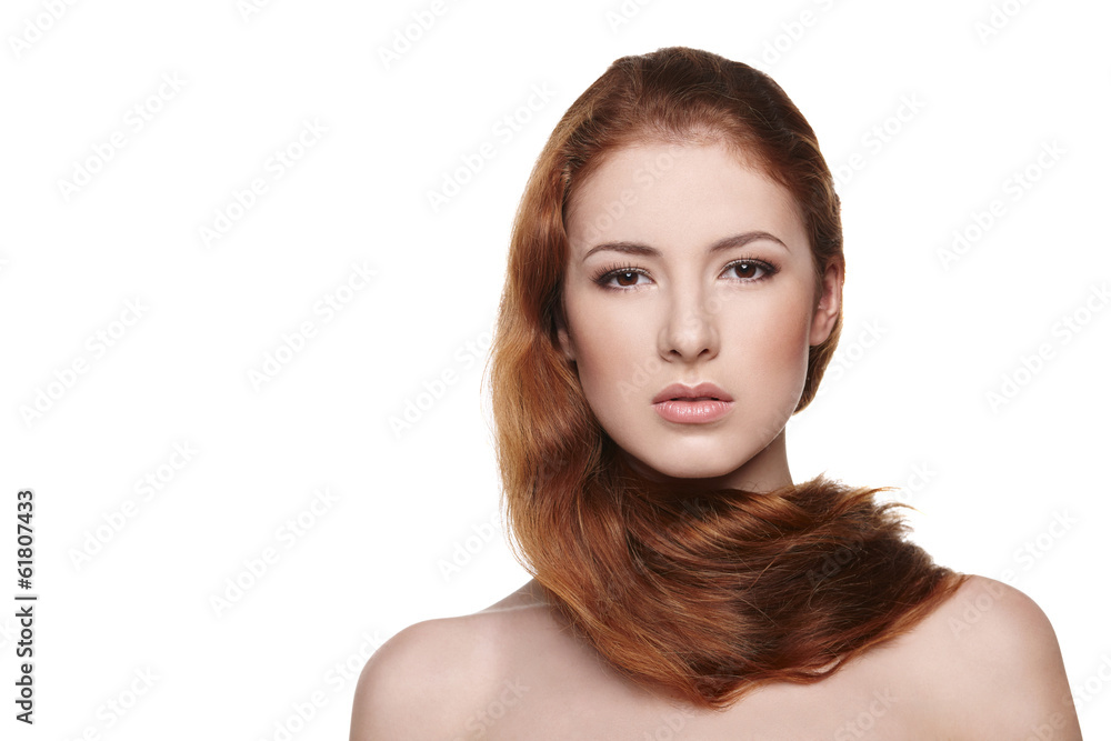 Obraz premium Beautiful woman with red hair