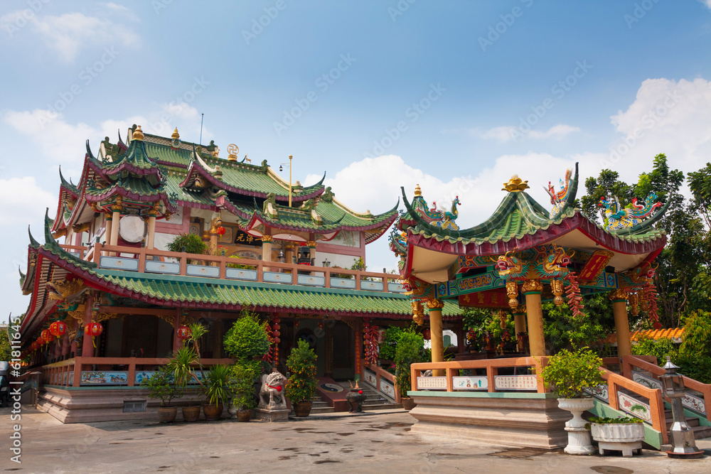 Fototapeta premium Chinese Temple in Thailand