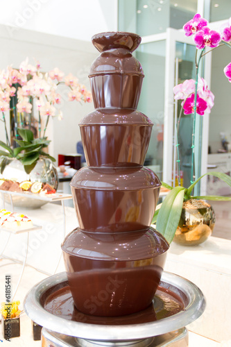 Chocolate fondue fountain