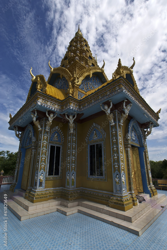 Wat Phnom Sampeau in Battambang - Cambodia