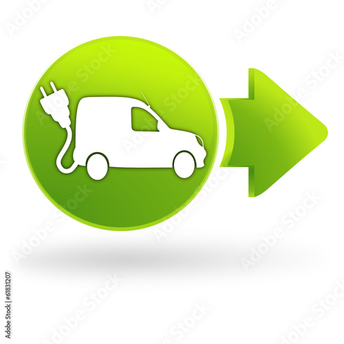 véhicule utilitaire électrique sur symbole web vert