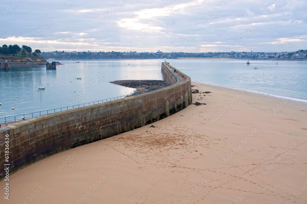France, Saint-Malo - La grande digue