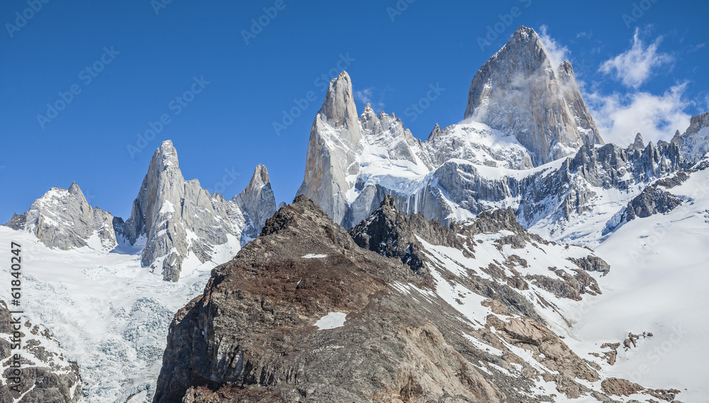 Fitz Roy Mountain Range, Argentina Fitz Roy Mountain Range, Argentina