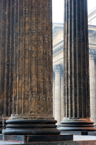 Vertical shot colonnade of the Kazan Cathedral