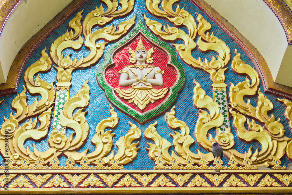 Thai craftsmanship temple