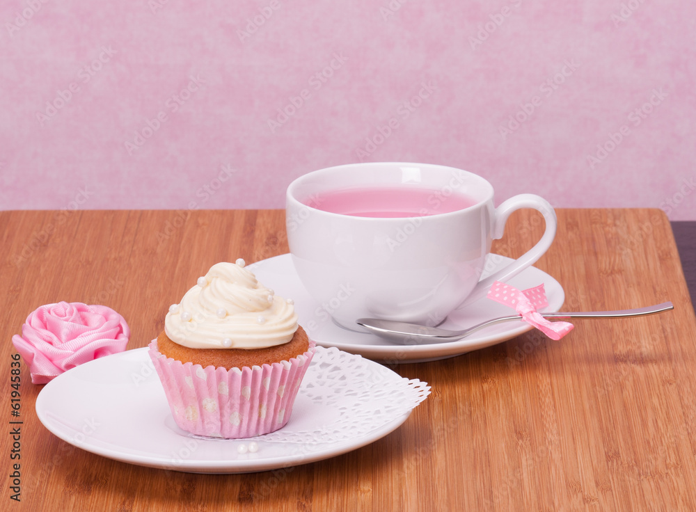 Cupcake And Fruit Tea Cup On Wooden Background Cupcake And Fruit Tea Cup On Wooden Background