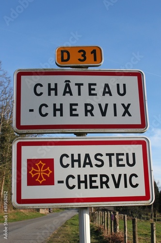 Panneau de signalisation.