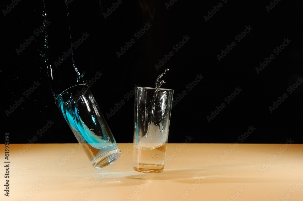 Crash Glass in high speed Crash Glass in high speed