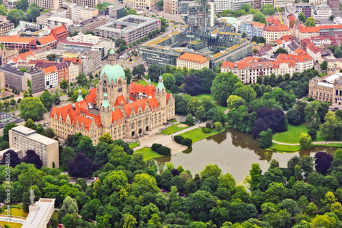 Rathaus aus der Luft - Hannover photo