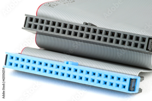A parallel-ATA (PATA) data cable showing two ends