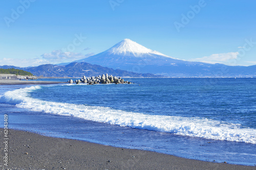 三保の松原より富士山 photo