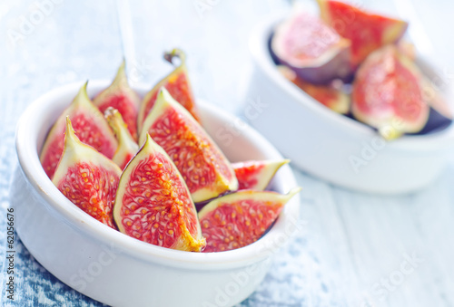 fresh figs