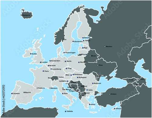 Europakarte mit Hauptstädten und EU-Staatenmarkierung