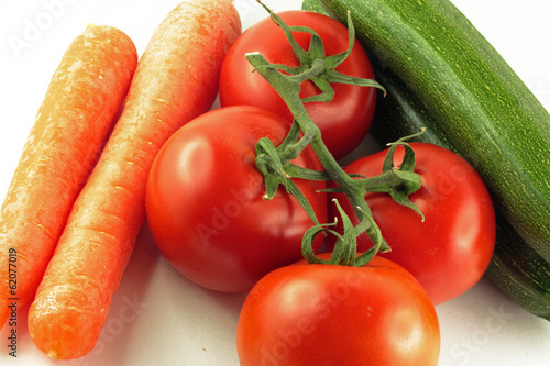 Carote pomodori zucchine