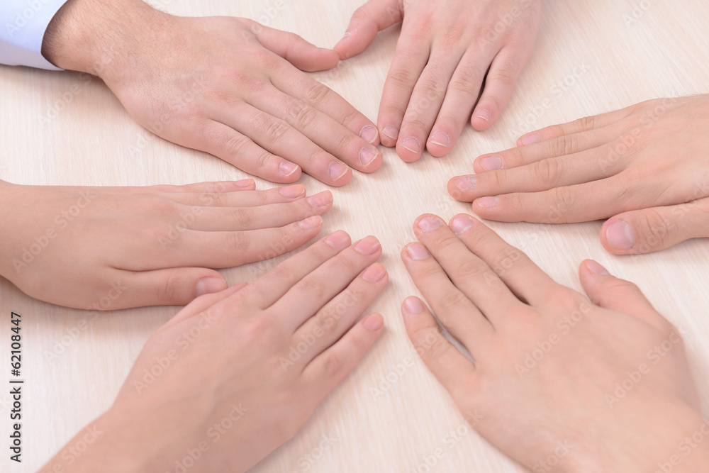 Obraz premium Business partners joining their hands