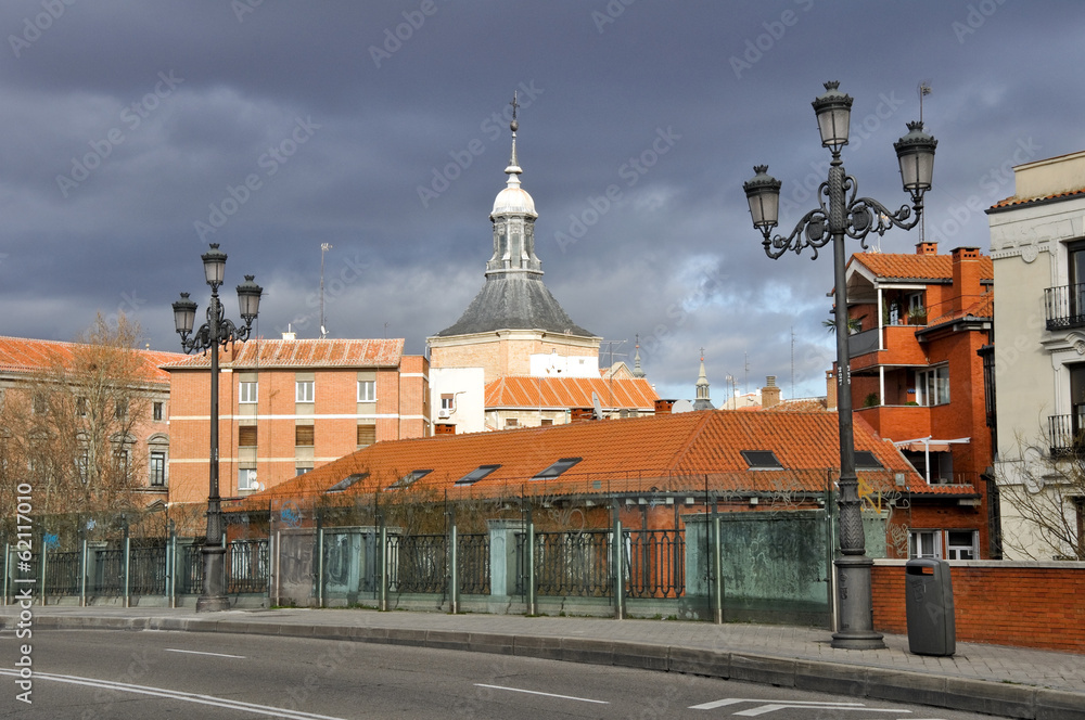Naklejka premium Segovia Bridge, Madrid (Spain)