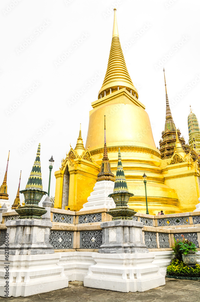 Fototapeta premium Emerald temple in thailand