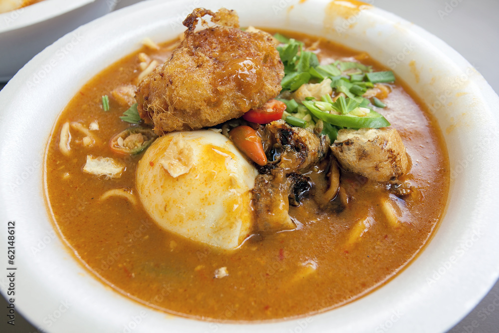 Naklejka premium Mee Rebus Malay Noodle Dish