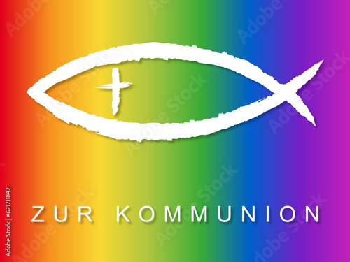 Kommunionskarten-Design mit Fischsymbol in Regenbogenfarben