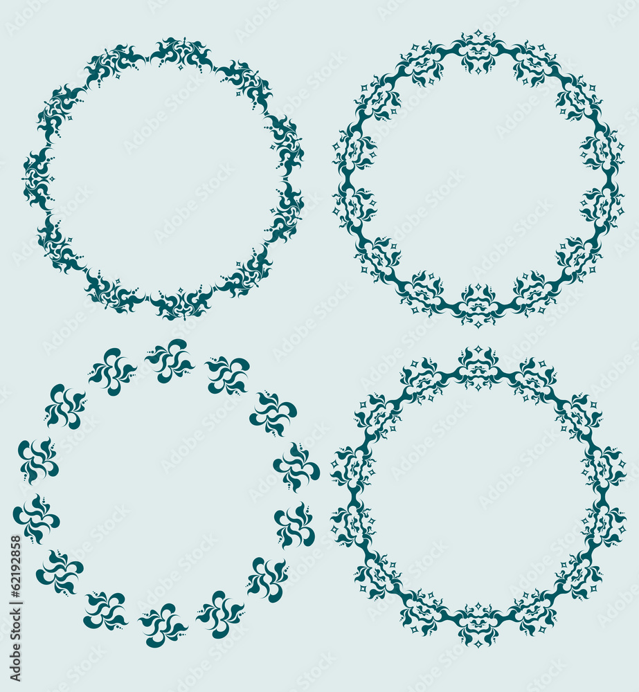 Set of four round frames