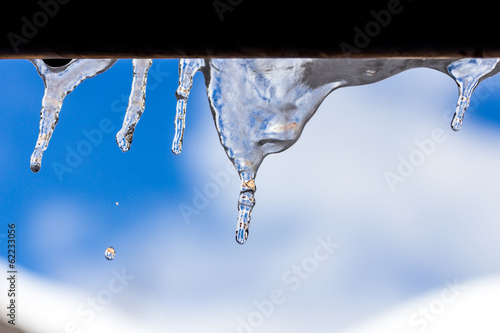 Ice stalactite pending