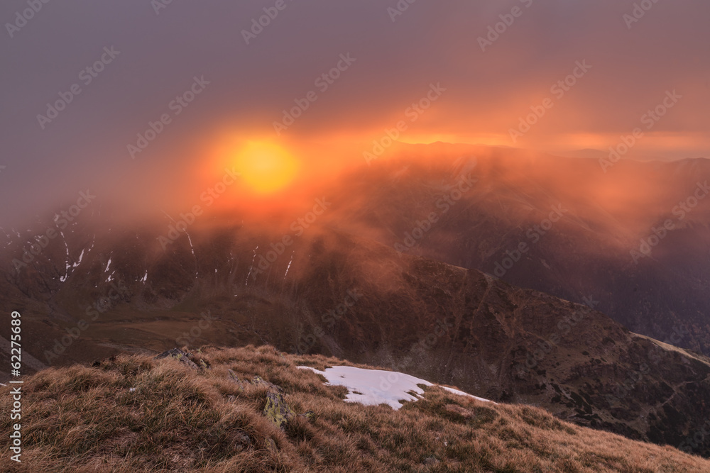 Sunrise in Fagaras Mountains