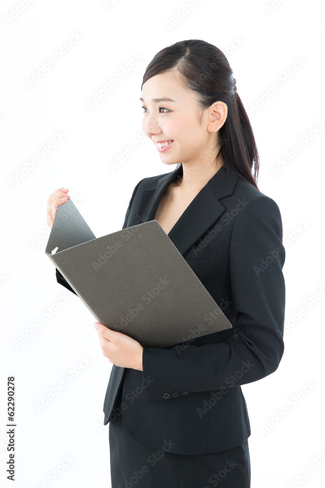 スーツの女性