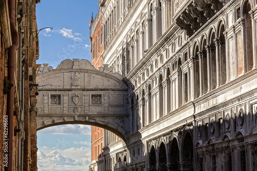 bridge of sighs ( ponte dei sospiri). Venice. Italy.