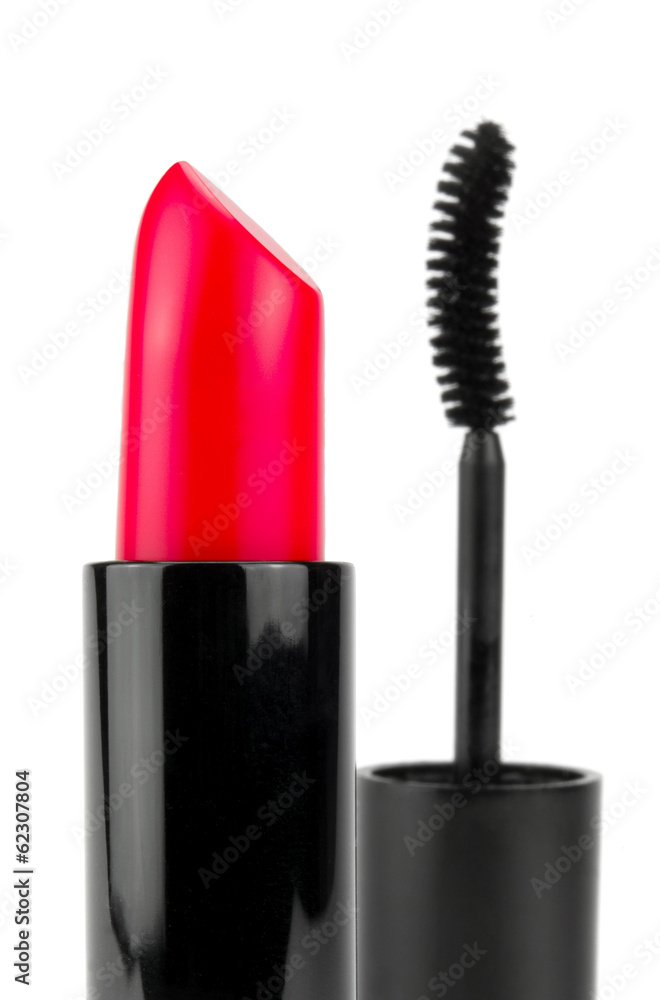 Obraz premium Lippenstift und Wimperntusche