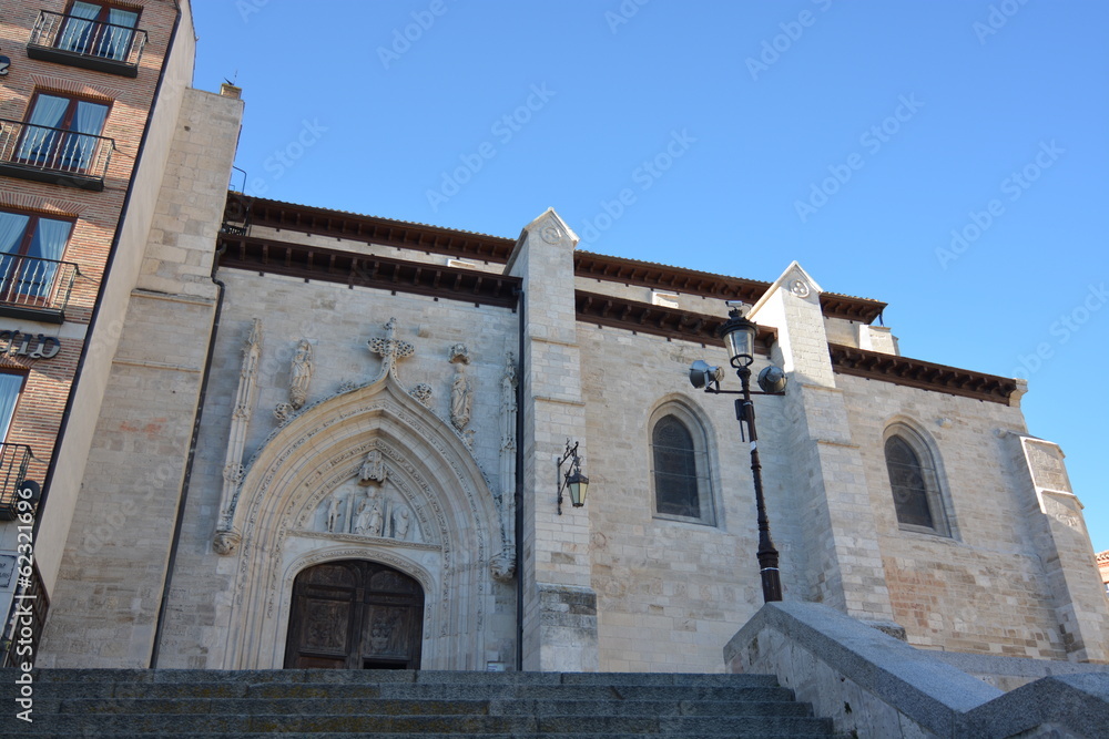 Fachada iglesia gotica san nicolas de bari en burgos