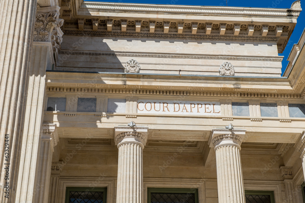 Fototapeta premium Palais de justice cour d'appel
